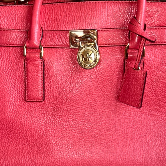 Michael Kors Hamilton Lock Tote Shoulder Bag - Picture 2 of 7